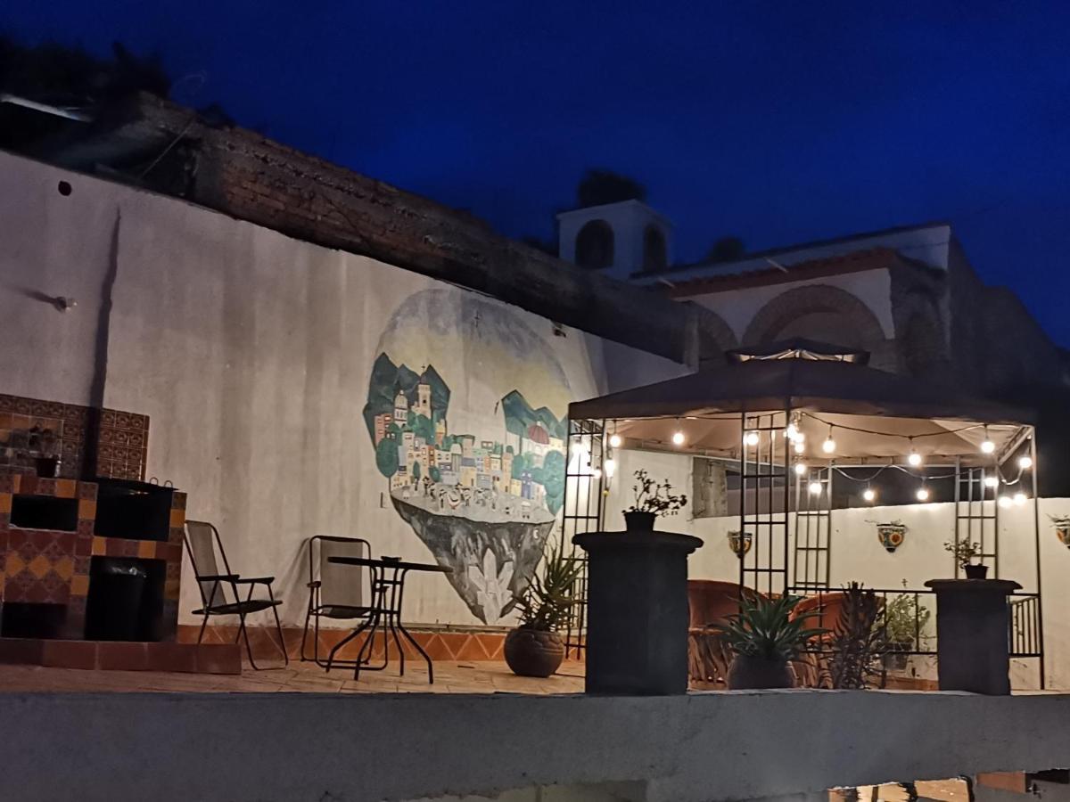 La Casa Del Abuelo Vandrarhem San Miguel de Allende Exteriör bild